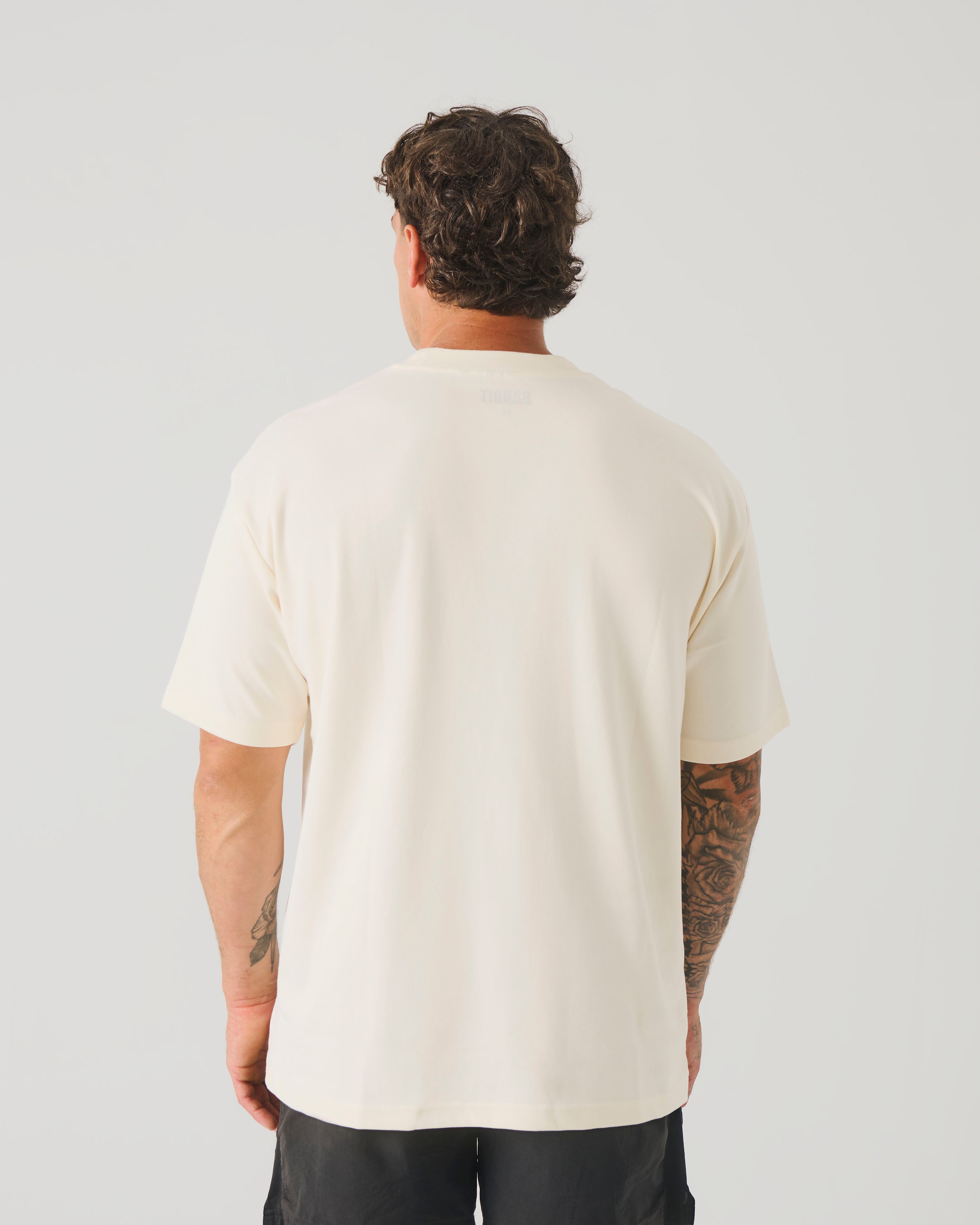 CHANDAIL MINIMALISTE CRÈME